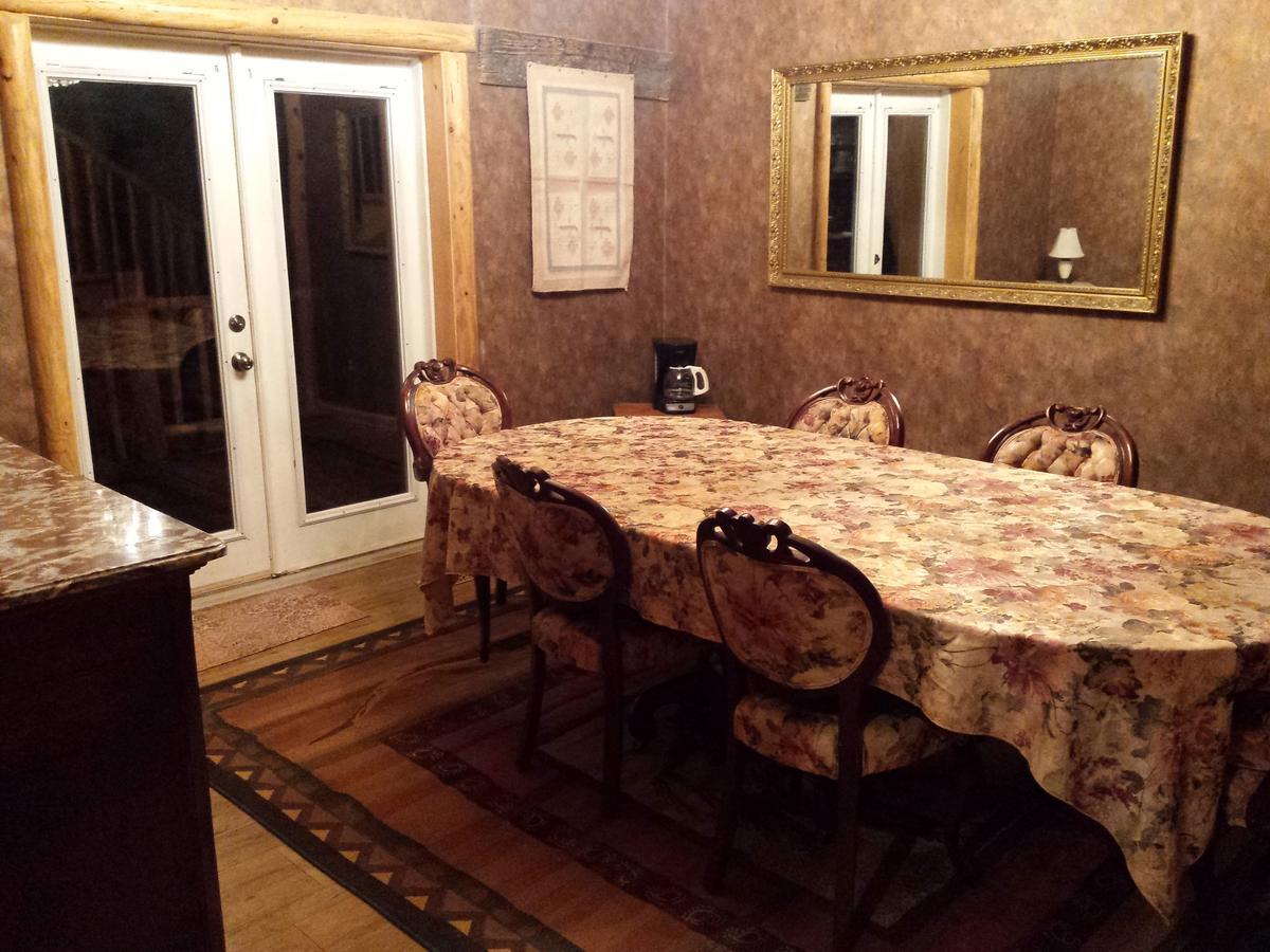 Bed and Breakfast Sunlit Oasis Notom Екстер'єр фото